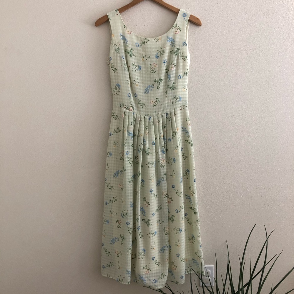 VINTAGE floral tank dress with pleated waist